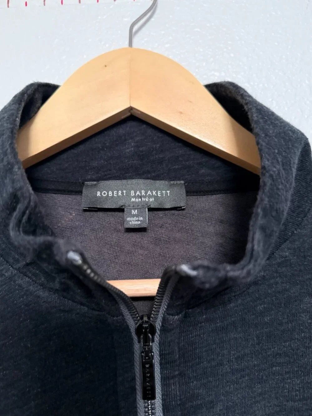 Robert Barakett fabric 100%